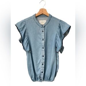THE SHIRT Rochelle Behrens Women’s Sleeveless Blouse Denim Chambray XS Ruffle